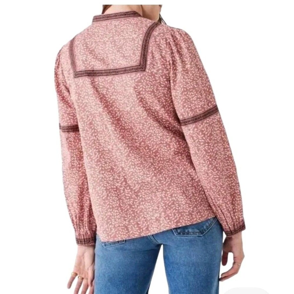 FAHERTY Aurora Leaf Print Peasant Boho Top in Mauve Leaf Batik - Picture 2 of 9